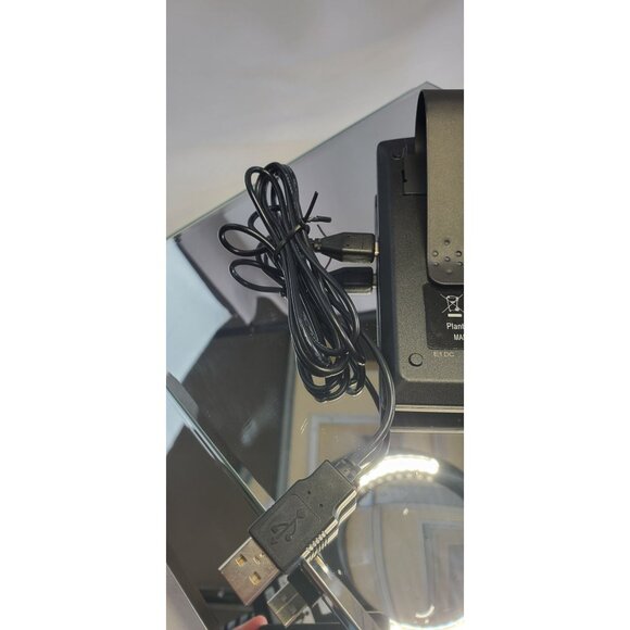 Plantronics K100 Bluetooth Speakerphone & FM Transmitter Car Kit - Picture 5 of 6